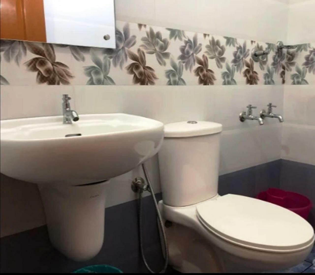 Jippus Galaxy Budget Air Port Hotel Kochi Zewnętrze zdjęcie