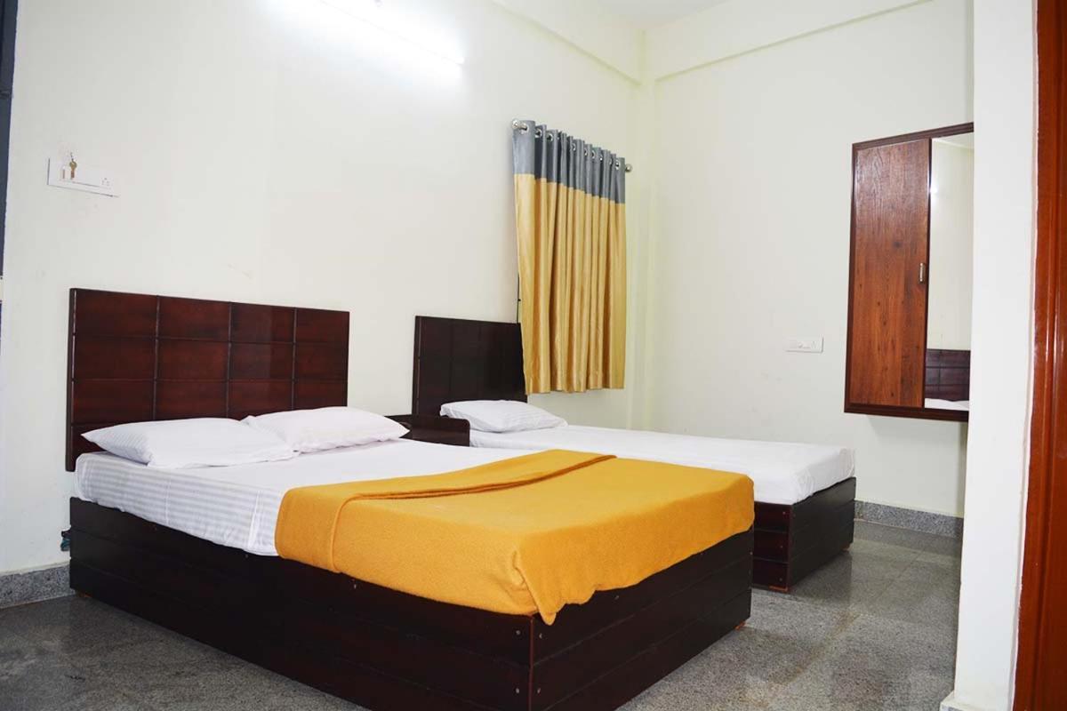 Jippus Galaxy Budget Air Port Hotel Kochi Zewnętrze zdjęcie