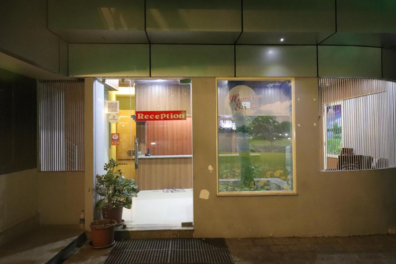 Jippus Galaxy Budget Air Port Hotel Kochi Zewnętrze zdjęcie